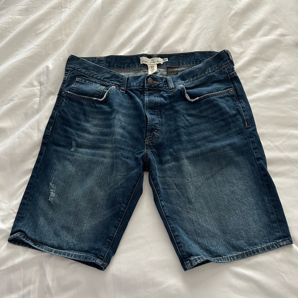 L.O.G.G. DENIM SHORTS - Picture 2 of 7